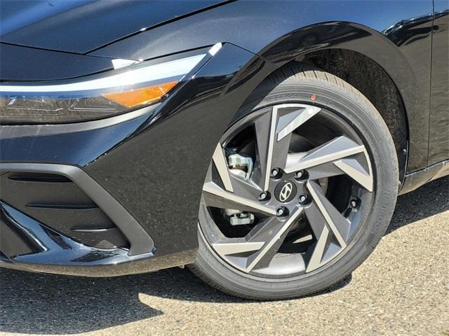 new 2025 Hyundai ELANTRA HEV car, priced at $28,395