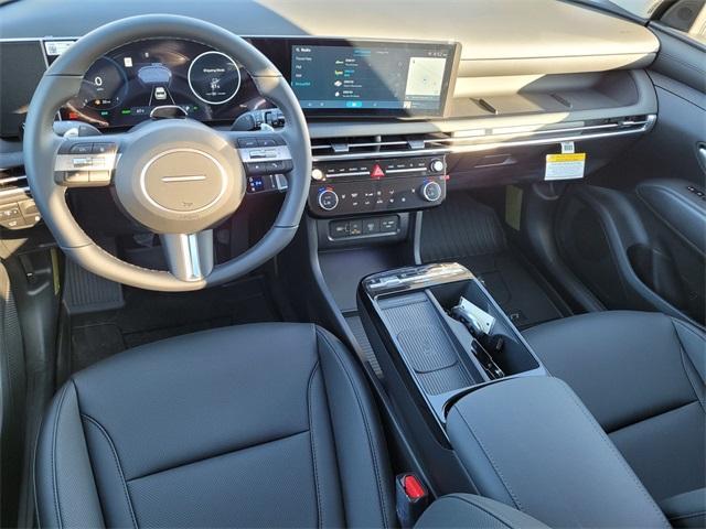 new 2025 Hyundai TUCSON Hybrid car, priced at $37,035