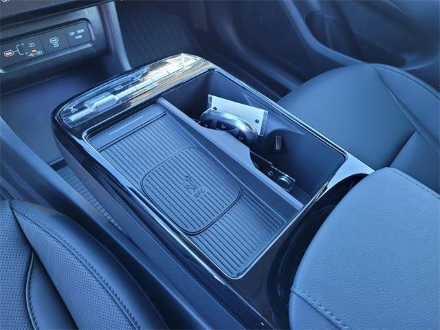 new 2025 Hyundai TUCSON Hybrid car, priced at $37,035