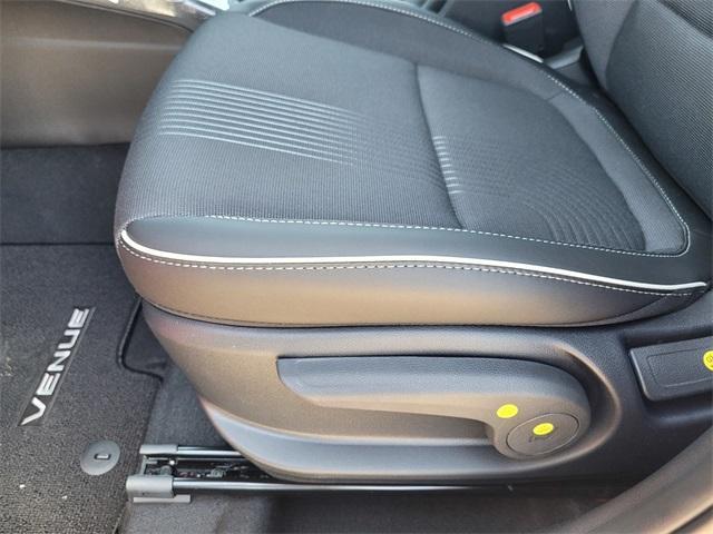 new 2025 Hyundai Venue car, priced at $25,295