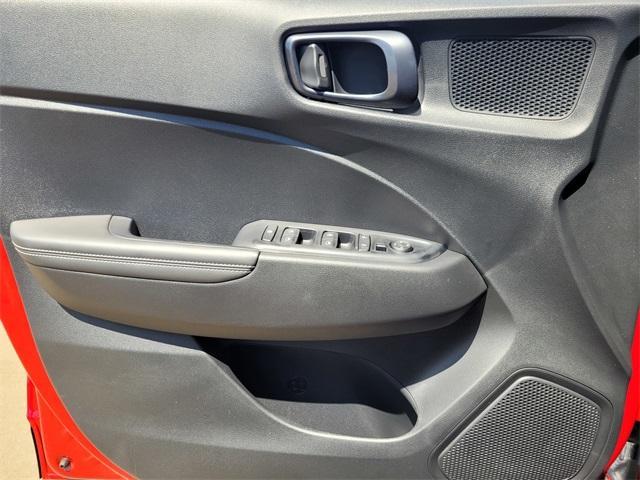 new 2025 Hyundai Venue car, priced at $25,295