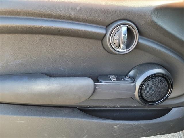 used 2019 MINI Hardtop car, priced at $18,992