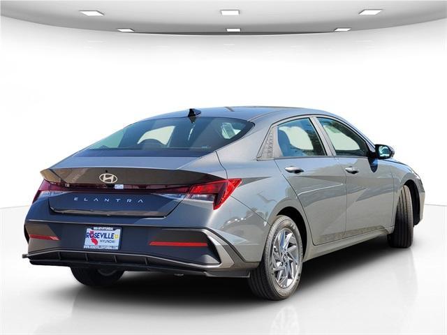 new 2024 Hyundai Elantra car, priced at $25,110