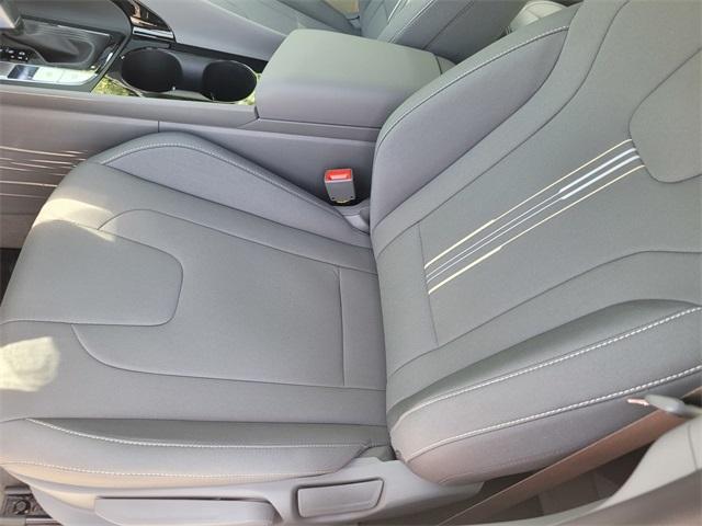 new 2025 Hyundai ELANTRA HEV car, priced at $28,710