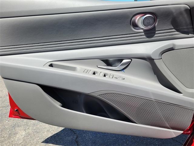 new 2025 Hyundai ELANTRA HEV car, priced at $28,710