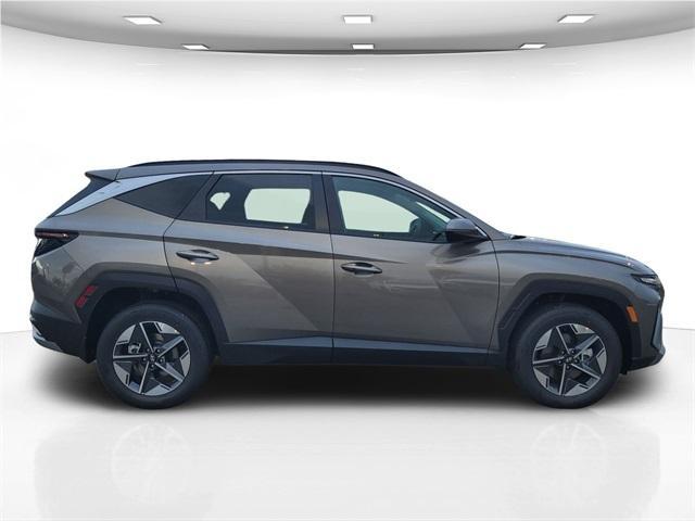 new 2026 Hyundai TUCSON Hybrid car