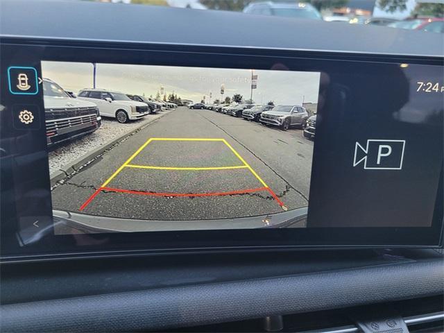 new 2026 Hyundai TUCSON Hybrid car