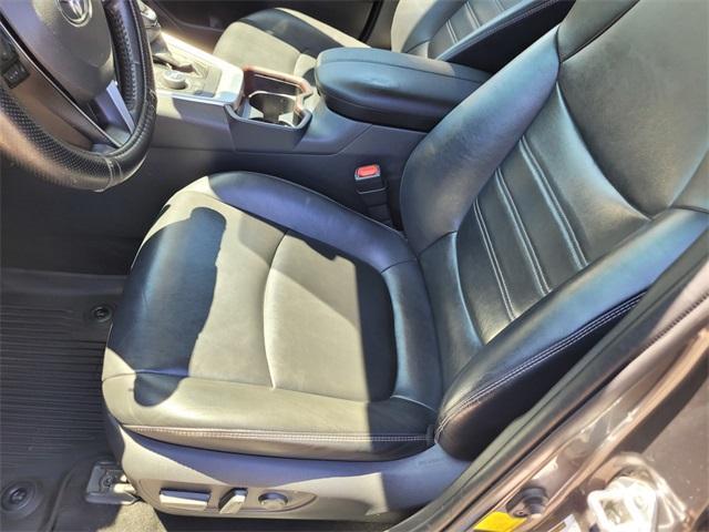 used 2019 Toyota RAV4 car, priced at $22,996