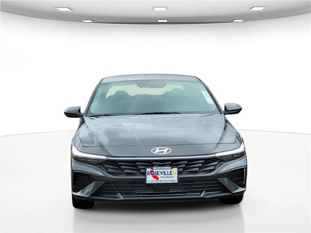 new 2024 Hyundai Elantra car, priced at $27,330
