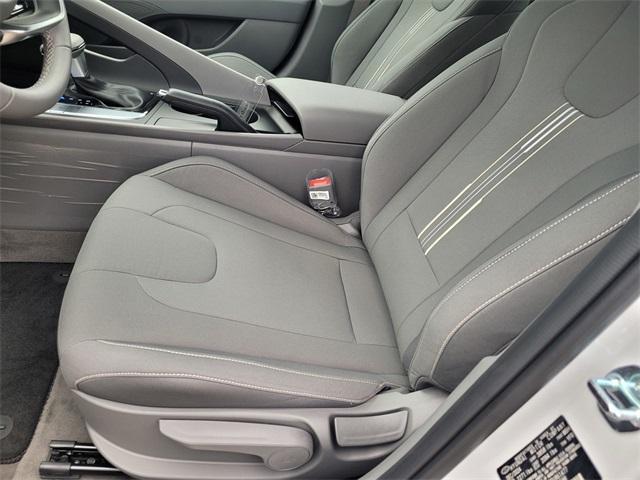 new 2025 Hyundai Elantra car, priced at $24,080