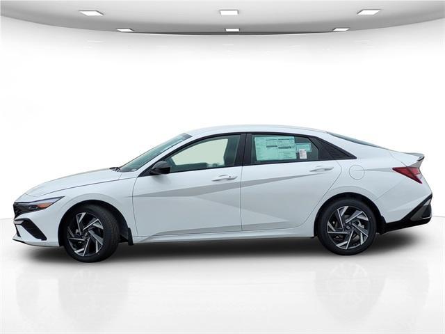 new 2025 Hyundai Elantra car, priced at $24,080