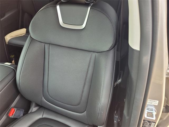 new 2025 Hyundai TUCSON Hybrid car, priced at $42,570