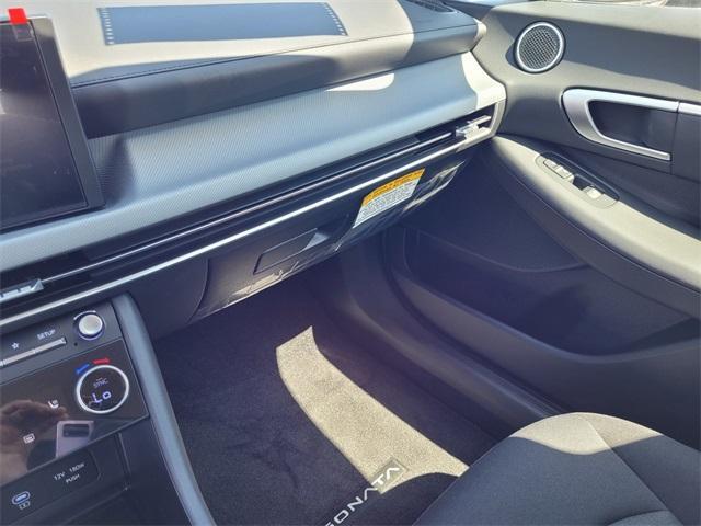 new 2025 Hyundai Sonata car, priced at $29,200
