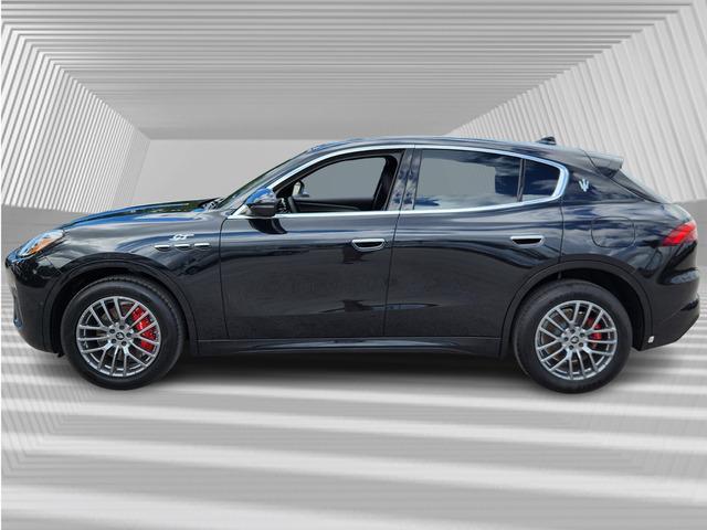 new 2024 Maserati Grecale car, priced at $74,310