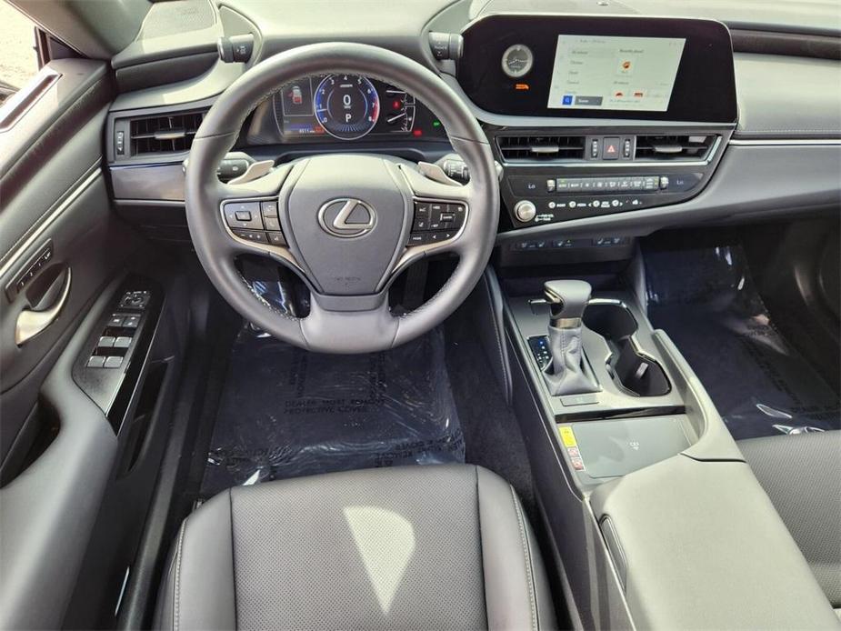 used 2024 Lexus ES 350 car, priced at $43,499