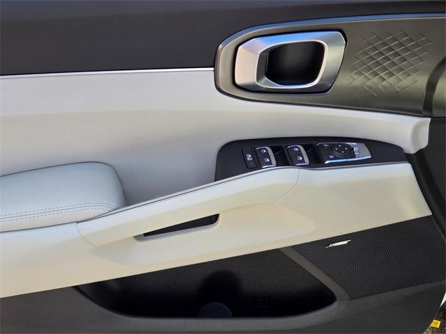 new 2026 Kia Sorento Hybrid car, priced at $43,275