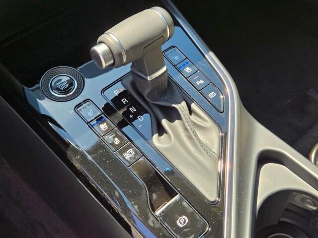 new 2025 Kia Niro car