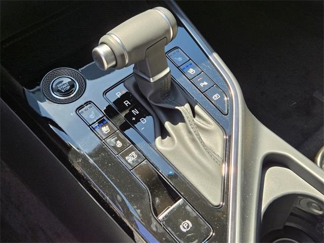 new 2025 Kia Niro car