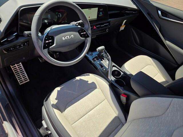 new 2025 Kia Niro car