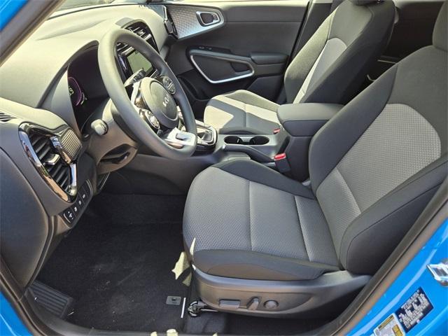 new 2025 Kia Soul car, priced at $24,905