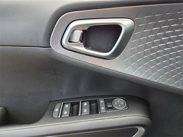 new 2025 Kia Soul car, priced at $24,905