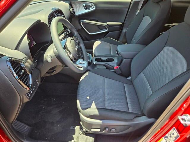 new 2025 Kia Soul car, priced at $24,615