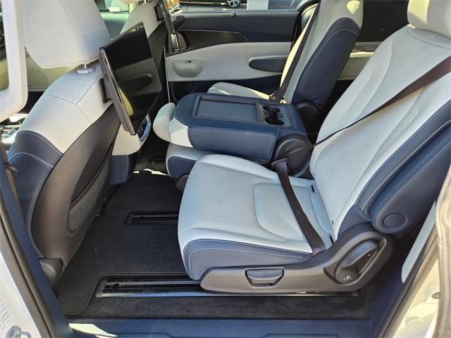 used 2025 Kia Carnival car, priced at $45,866