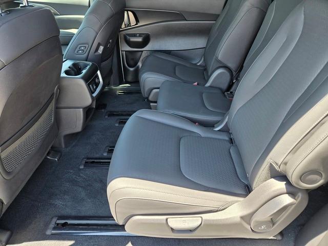 new 2026 Kia Carnival car, priced at $53,285