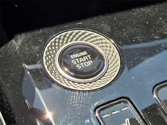new 2025 Kia Niro car, priced at $31,360