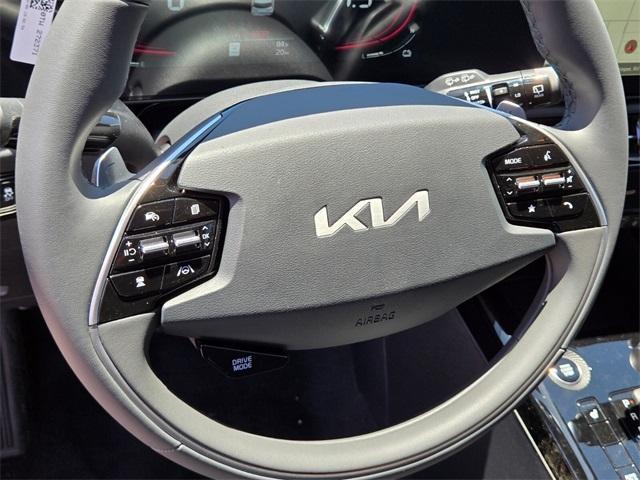 new 2025 Kia Niro car, priced at $31,360