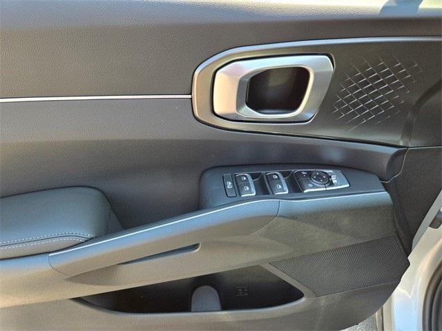 new 2025 Kia Sorento Plug-In Hybrid car, priced at $47,590