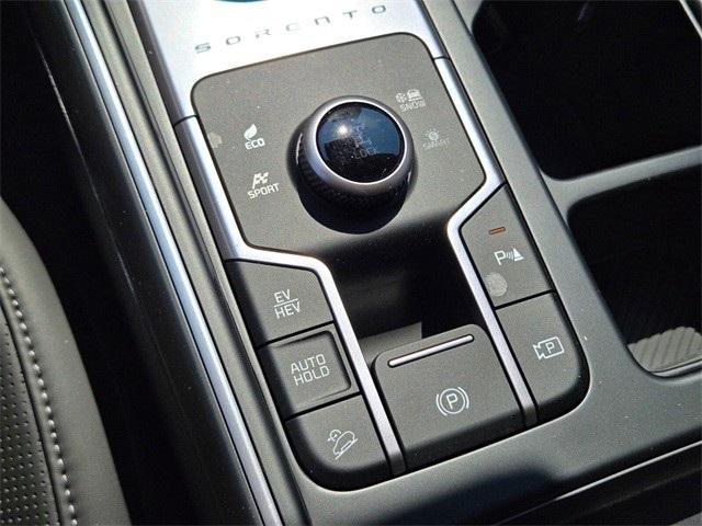 new 2025 Kia Sorento Plug-In Hybrid car, priced at $47,590