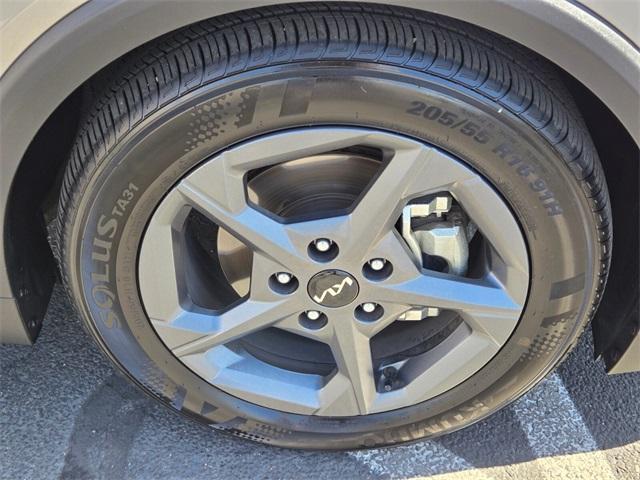 used 2025 Kia K4 car, priced at $22,250