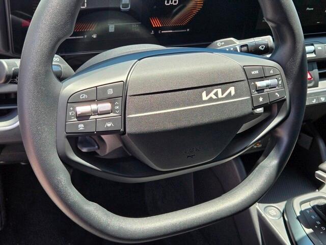 new 2025 Kia K4 car, priced at $22,995