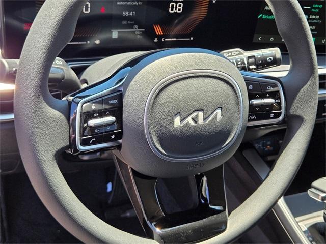 new 2025 Kia Sorento car, priced at $33,115
