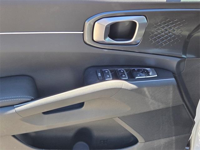 new 2025 Kia Sorento car, priced at $33,115