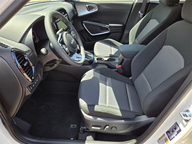 new 2025 Kia Soul car, priced at $25,300