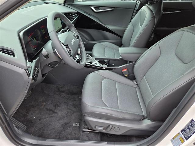 new 2025 Kia Niro car, priced at $33,995
