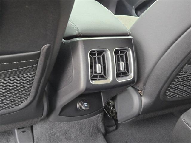 new 2025 Kia Sorento car, priced at $33,630