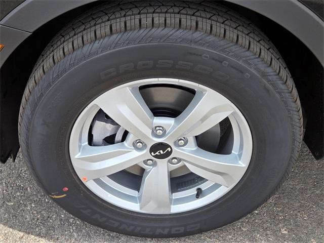 new 2025 Kia Sorento car, priced at $33,630
