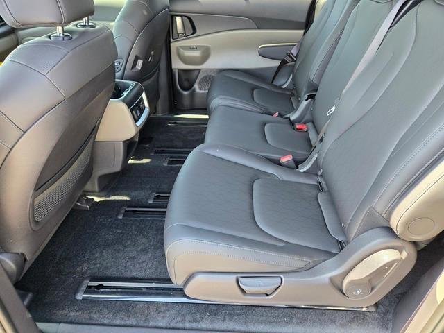 new 2026 Kia Carnival car, priced at $48,315