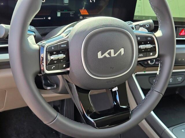 new 2025 Kia Carnival Hybrid car, priced at $42,655