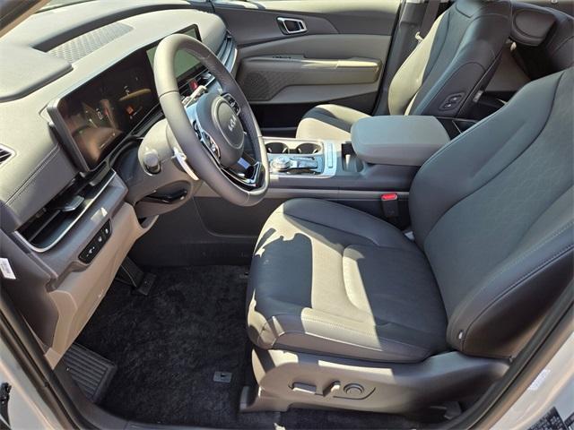 new 2026 Kia Carnival Hybrid car, priced at $45,465