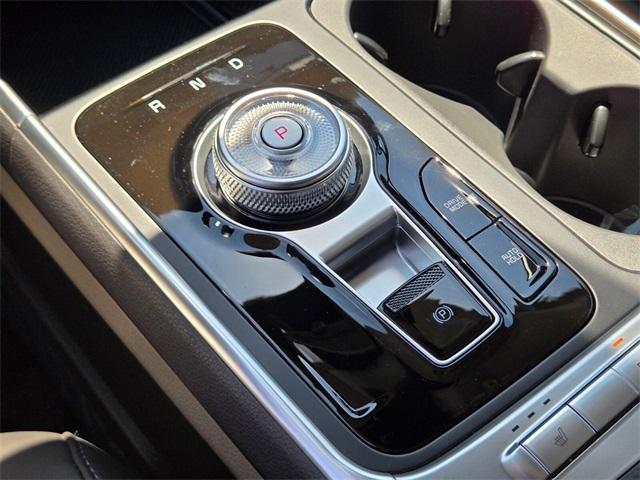 new 2026 Kia Carnival Hybrid car, priced at $45,465
