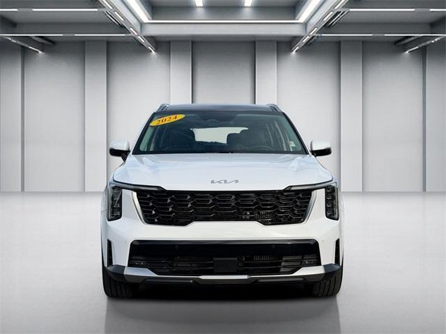 used 2024 Kia Sorento car, priced at $29,988