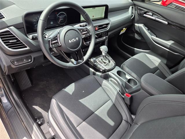 new 2025 Kia Seltos car, priced at $28,975