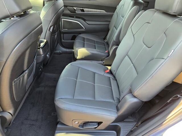 new 2025 Kia Telluride car, priced at $43,500