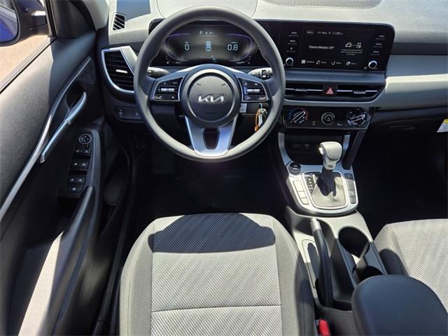 new 2025 Kia Seltos car, priced at $25,850