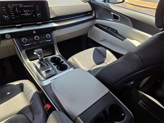 used 2022 Kia Carnival car, priced at $27,588