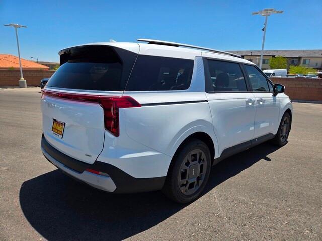 new 2026 Kia Carnival Hybrid car, priced at $45,520